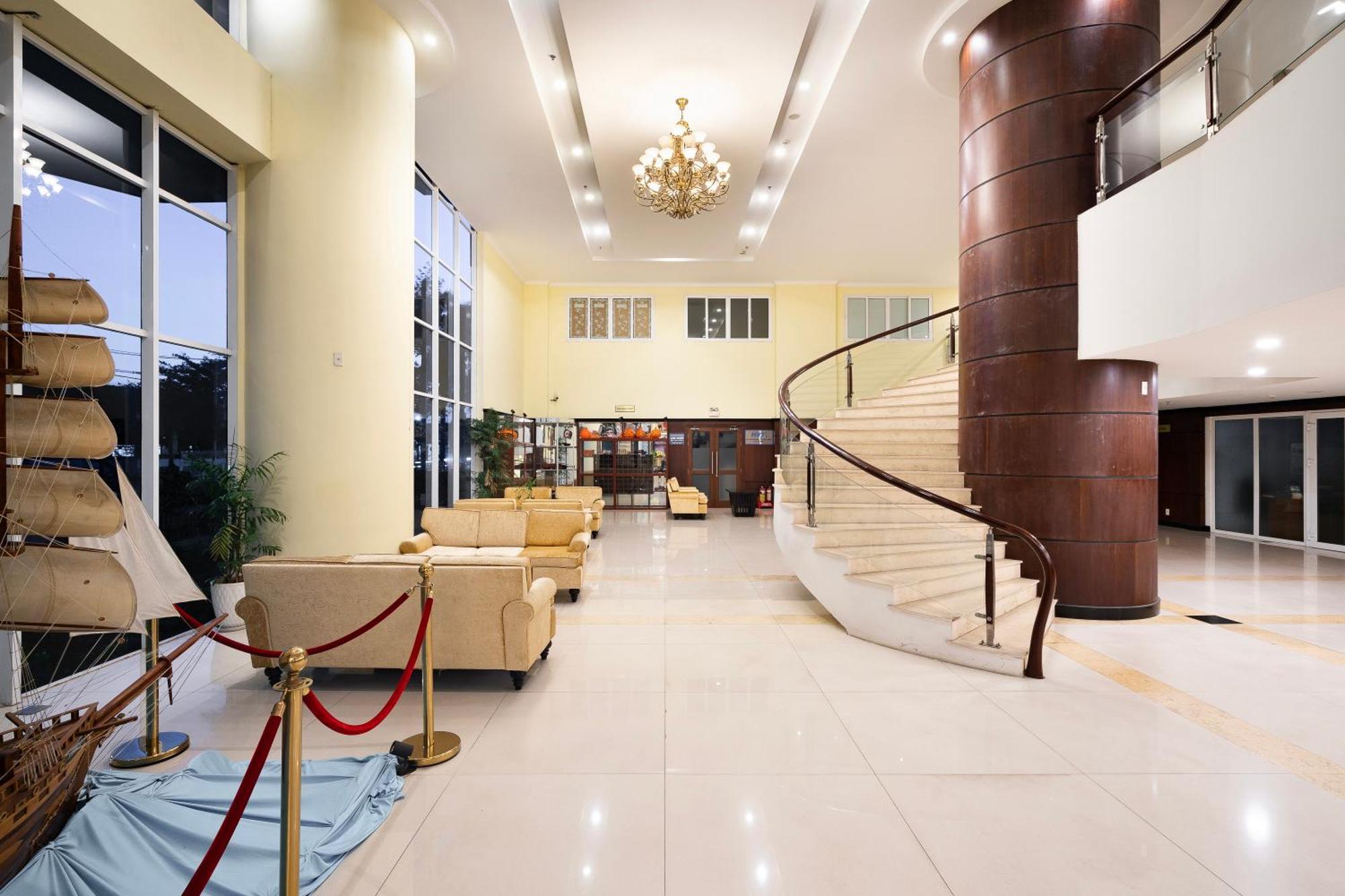 Golf Phu My Hotel Ngoại thất bức ảnh