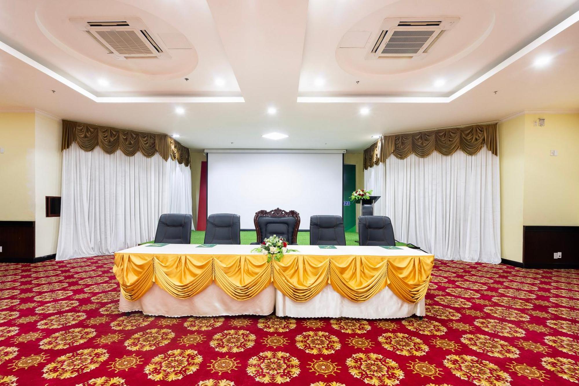 Golf Phu My Hotel Ngoại thất bức ảnh