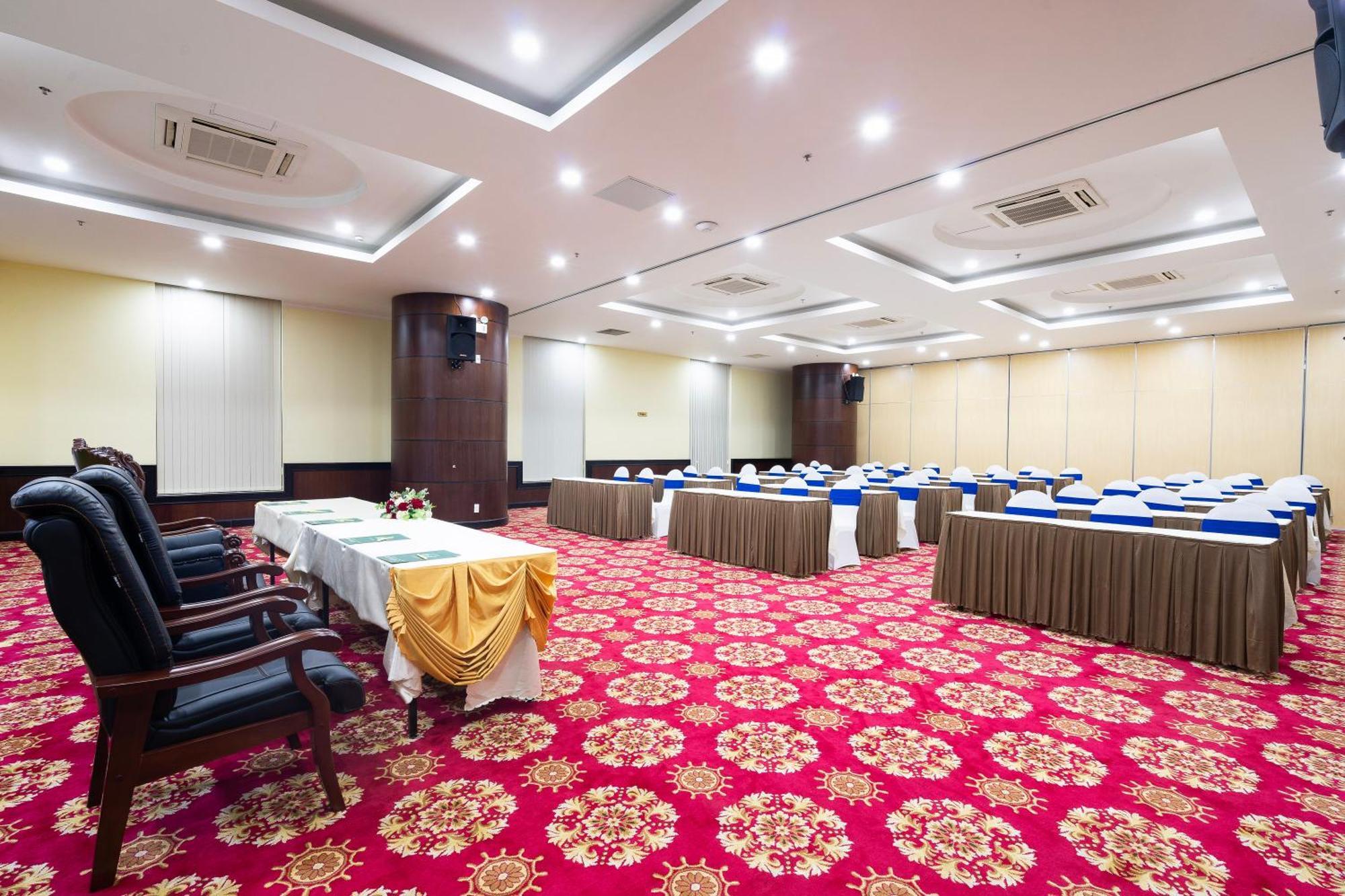 Golf Phu My Hotel Ngoại thất bức ảnh