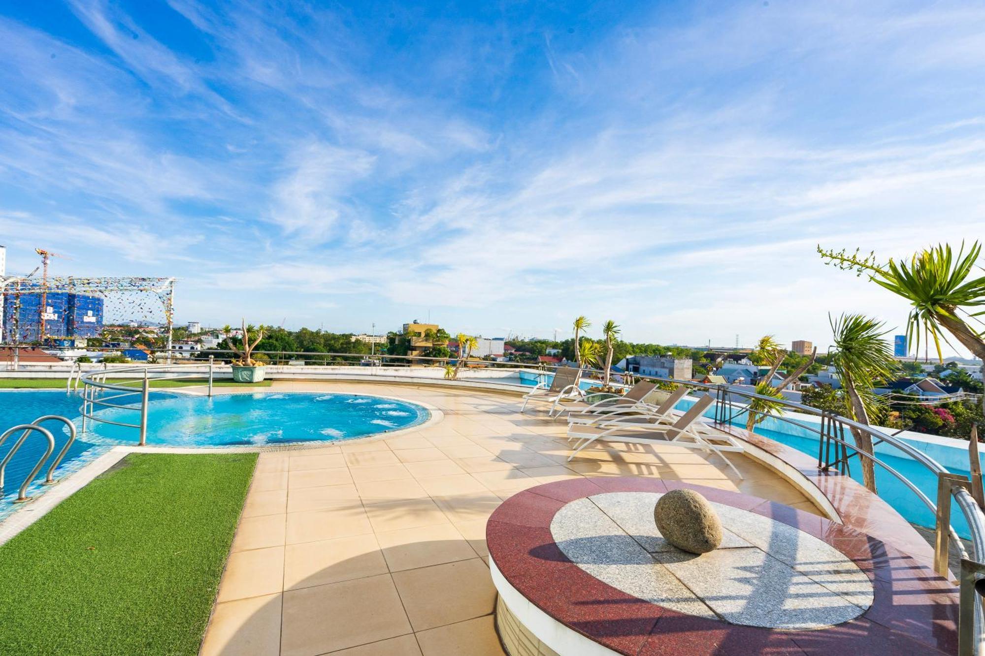 Golf Phu My Hotel Ngoại thất bức ảnh